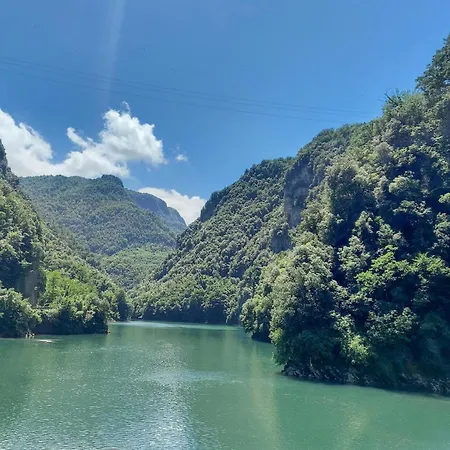 1 Bedroom Stunning In