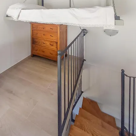 Holiday home 1 Bedroom Stunning In Palagnana